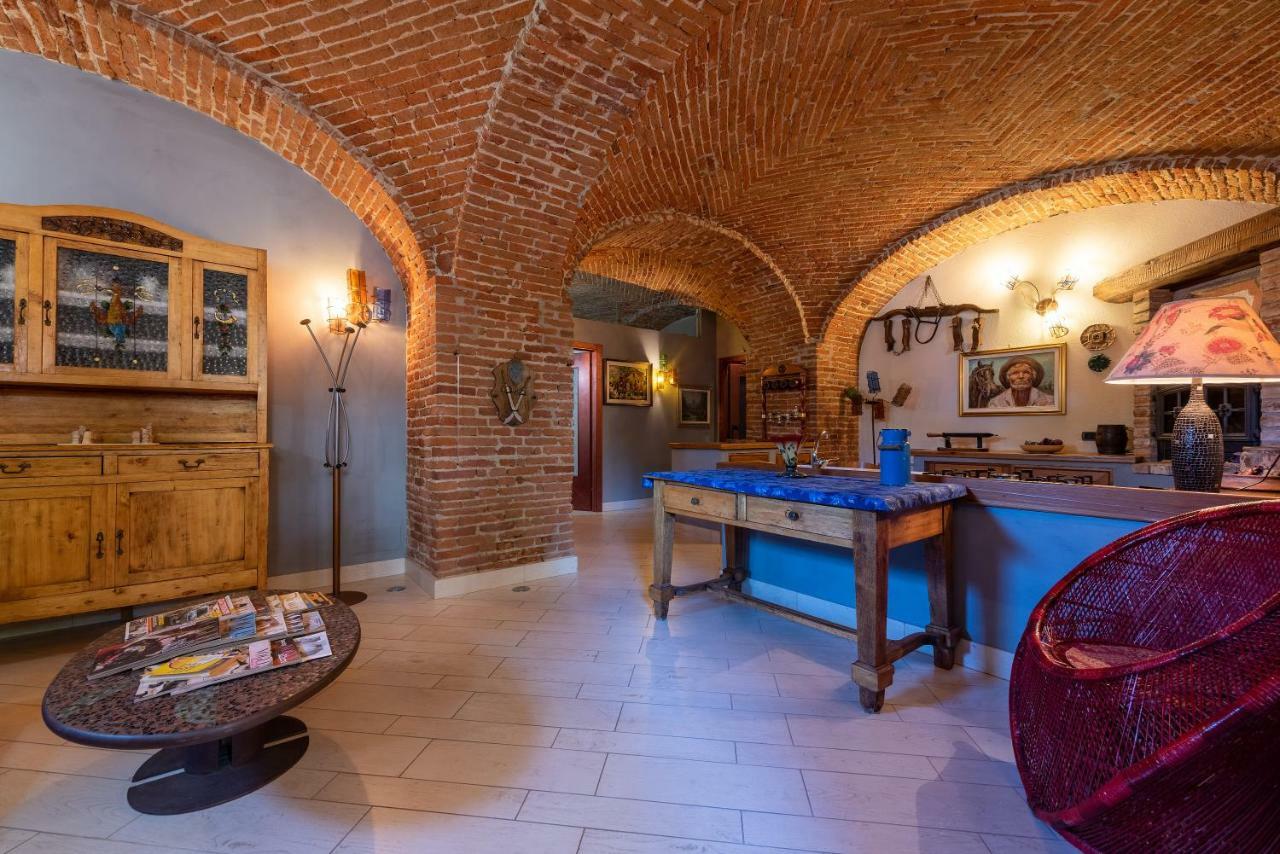 Villa Mery Casale Monferrato Eksteriør billede