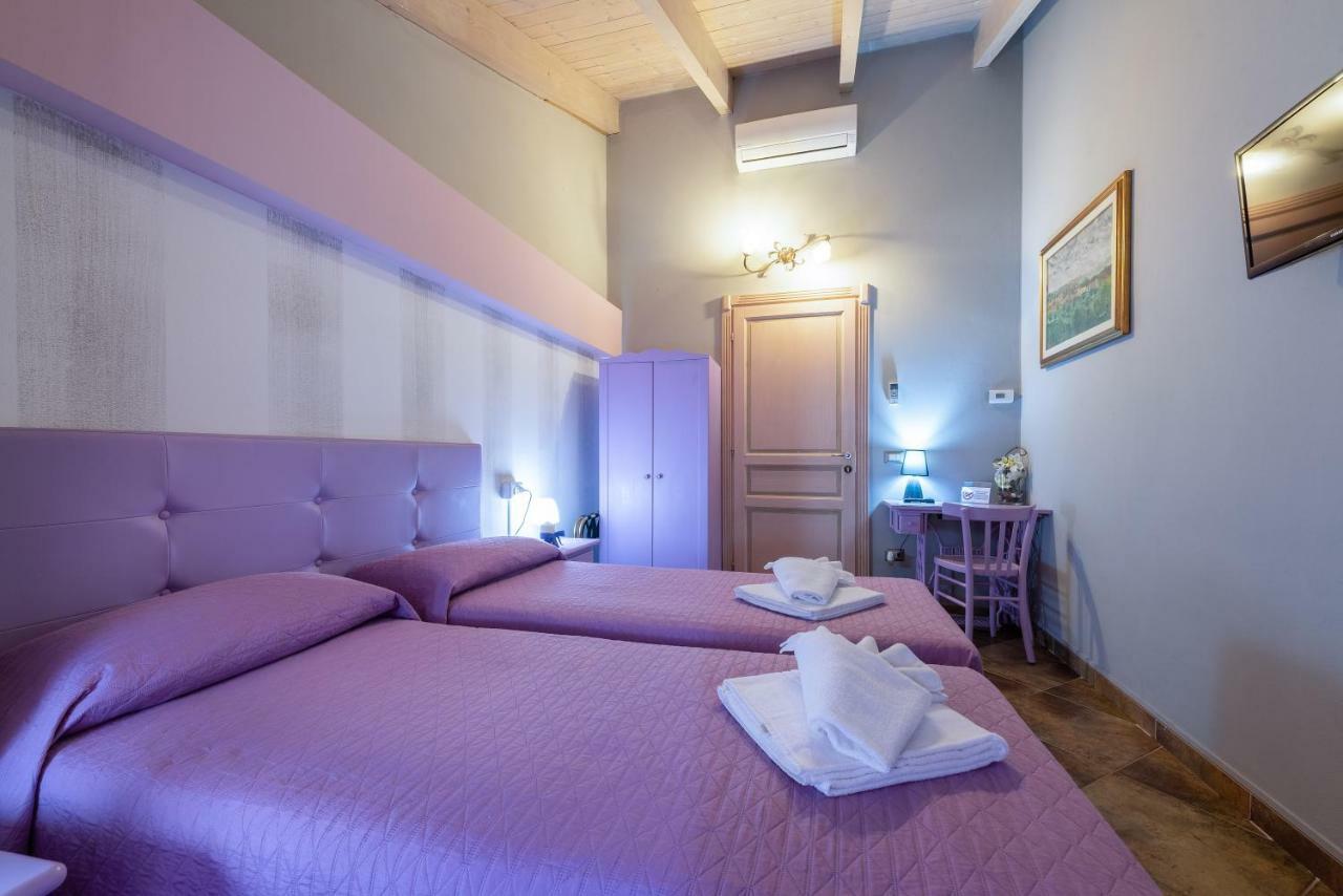 Villa Mery Casale Monferrato Eksteriør billede